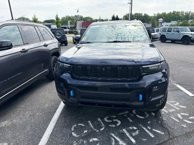 2023 Jeep Grand Cherokee 30th Anniversary
