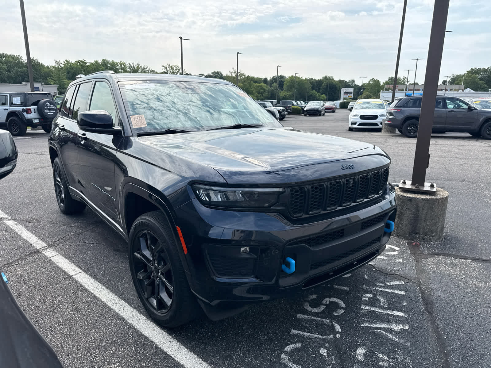 2023 Jeep Grand Cherokee 30th Anniversary