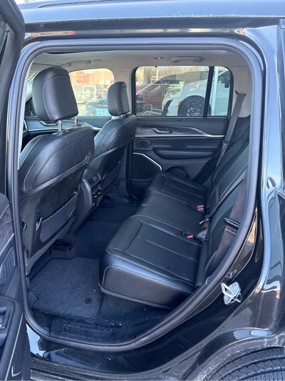 2023 Jeep Grand Cherokee 30th Anniversary