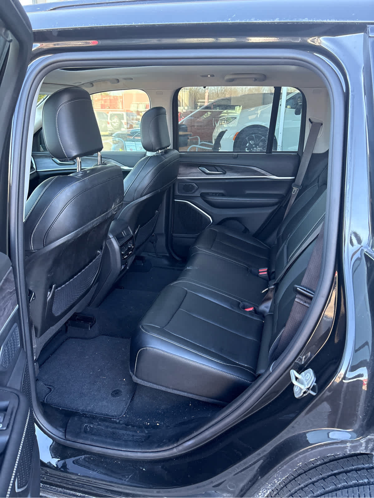 2023 Jeep Grand Cherokee 30th Anniversary