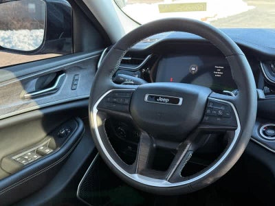 2023 Jeep Grand Cherokee 30th Anniversary