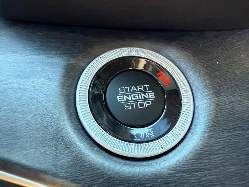 2023 Jeep Grand Cherokee 30th Anniversary