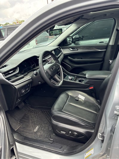 2023 Jeep Grand Cherokee 30th Anniversary
