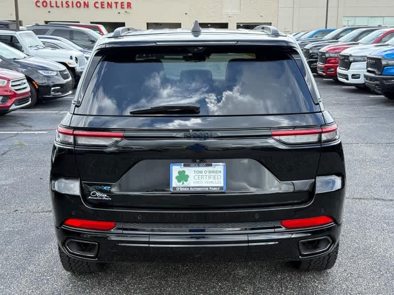 2024 Jeep Grand Cherokee Anniversary Edition