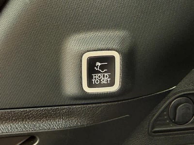 2024 Jeep Grand Cherokee Anniversary Edition