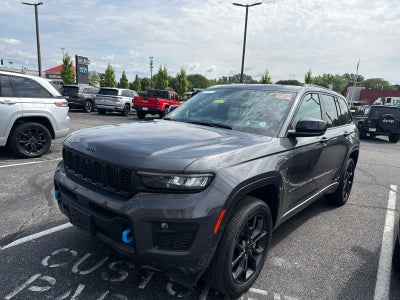 2024 Jeep Grand Cherokee Anniversary Edition