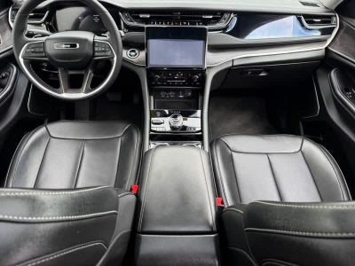 2023 Jeep Grand Cherokee 30th Anniversary