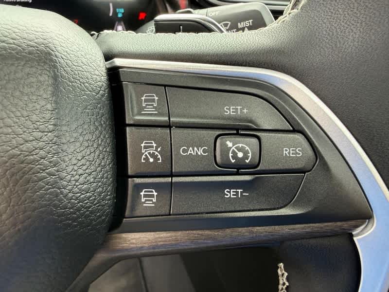 2023 Jeep Grand Cherokee 30th Anniversary