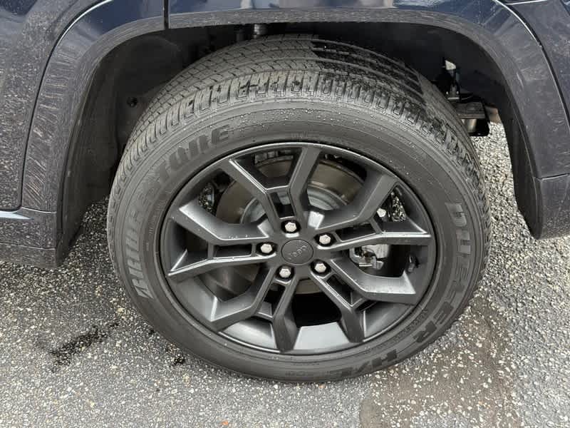 2023 Jeep Grand Cherokee 30th Anniversary