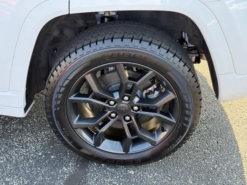 2023 Jeep Grand Cherokee 30th Anniversary