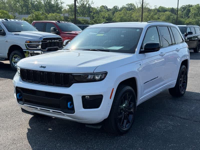 2023 Jeep Grand Cherokee 30th Anniversary