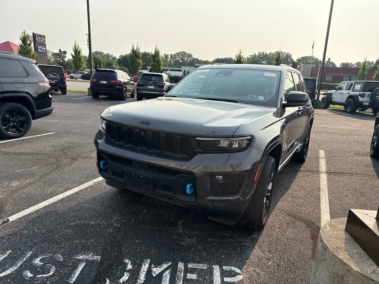 2023 Jeep Grand Cherokee 30th Anniversary