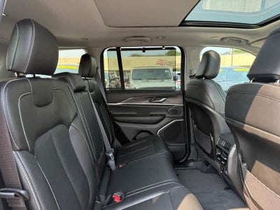2024 Jeep Grand Cherokee Anniversary Edition