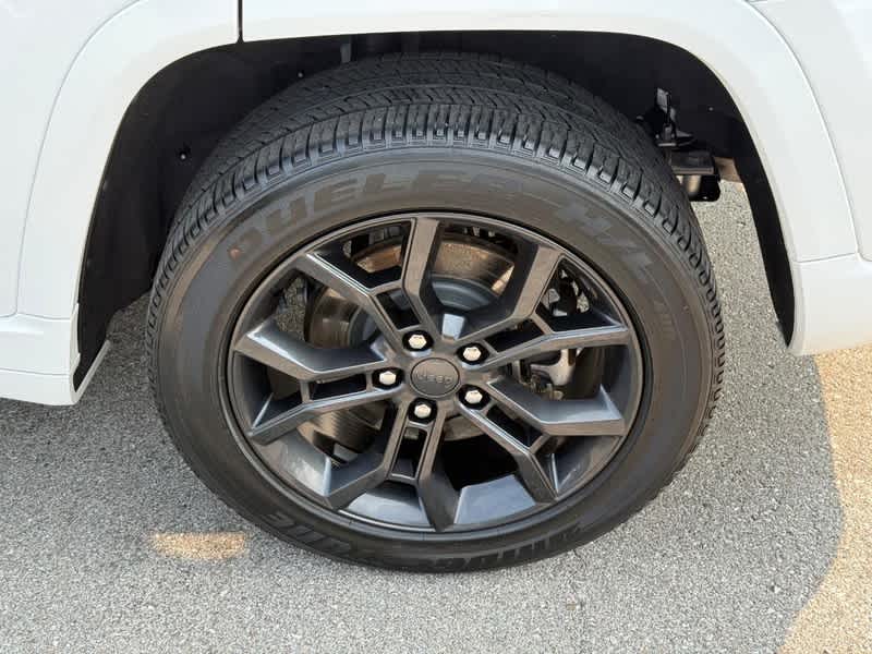 2024 Jeep Grand Cherokee Anniversary Edition