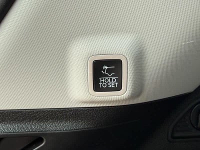 2024 Jeep Grand Cherokee Anniversary Edition
