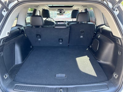 2022 Jeep Grand Cherokee Base