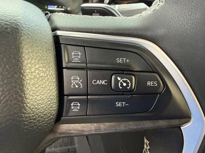 2023 Jeep Grand Cherokee 30th Anniversary