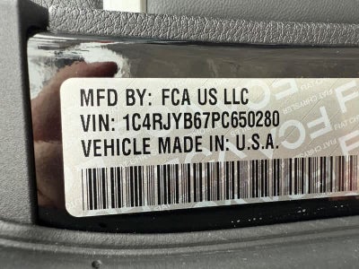 2023 Jeep Grand Cherokee Base