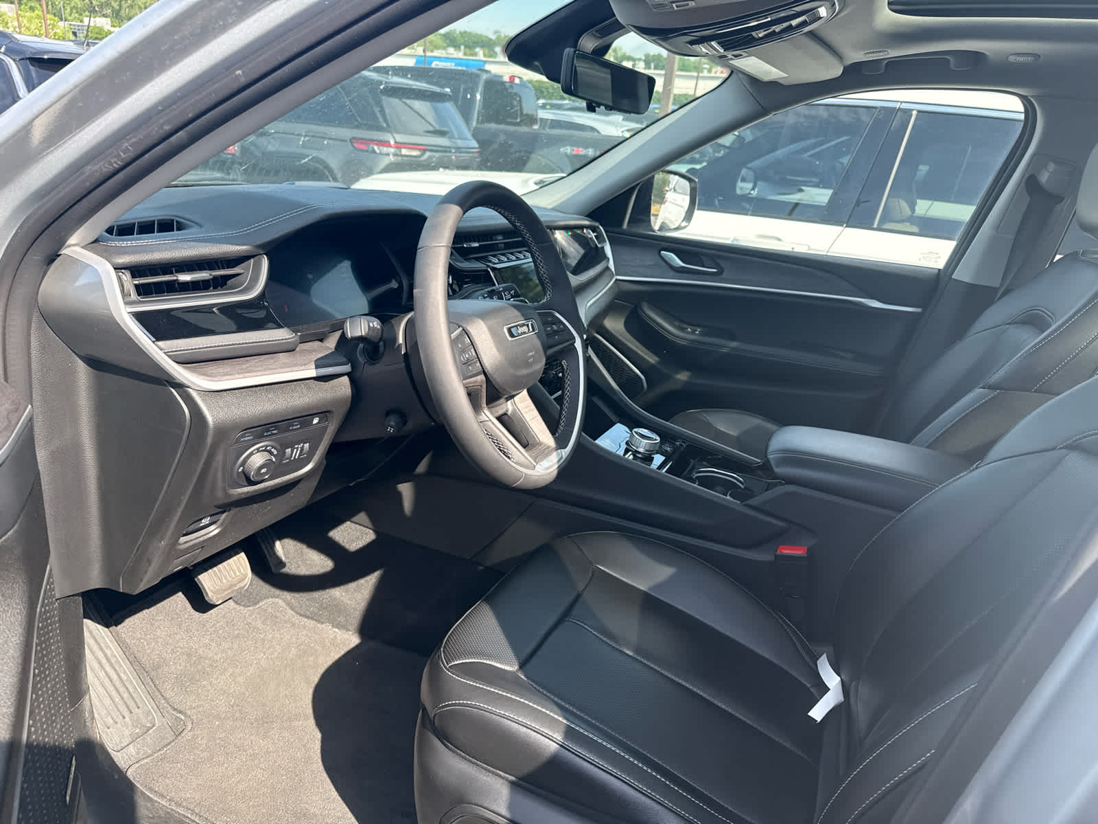 2023 Jeep Grand Cherokee 30th Anniversary