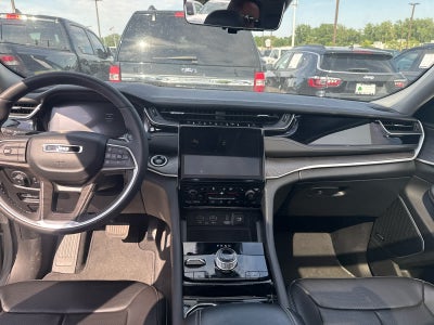 2023 Jeep Grand Cherokee 30th Anniversary