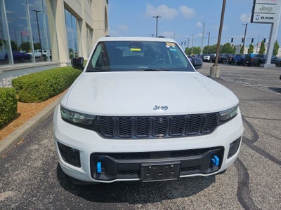 2023 Jeep Grand Cherokee 30th Anniversary