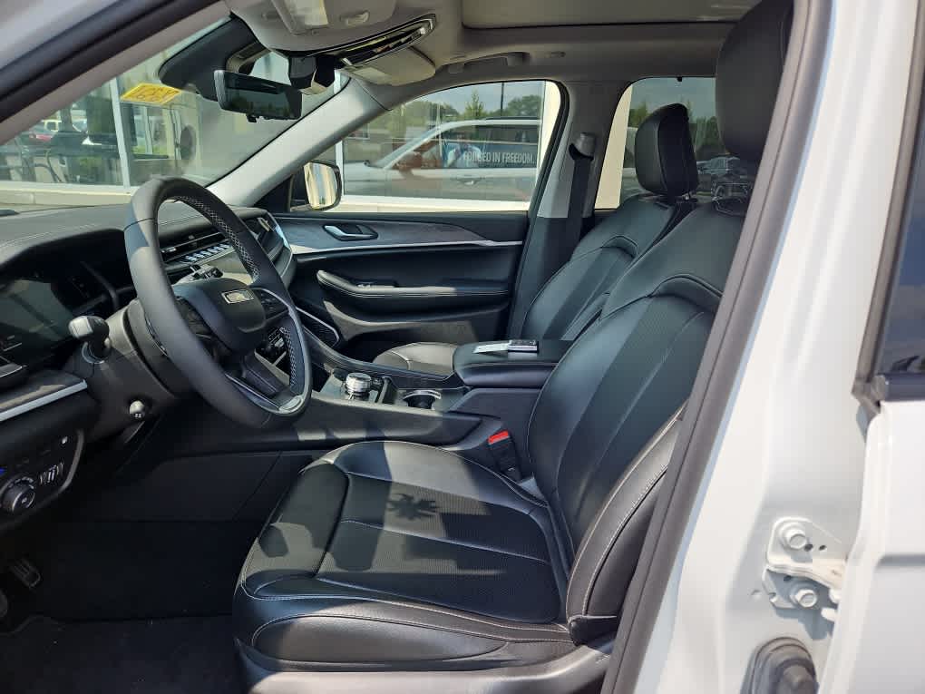2023 Jeep Grand Cherokee 30th Anniversary
