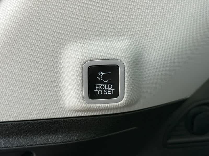 2023 Jeep Grand Cherokee 30th Anniversary