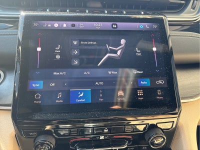 2024 Jeep Grand Cherokee Base