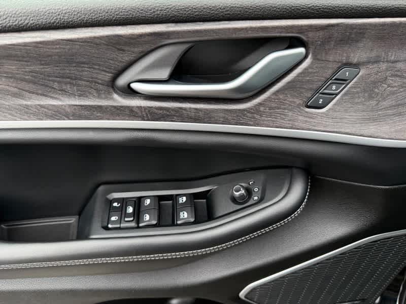 2023 Jeep Grand Cherokee 4xe 30th Anniversary