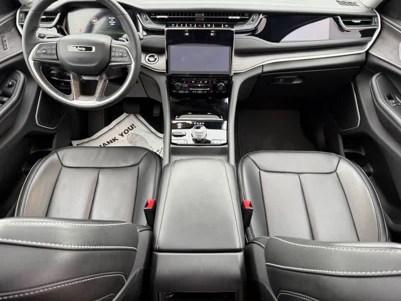 2023 Jeep Grand Cherokee 30th Anniversary