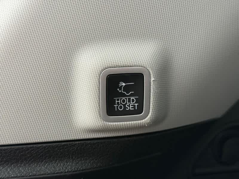 2023 Jeep Grand Cherokee 30th Anniversary