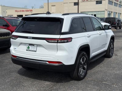 2024 Jeep Grand Cherokee Base