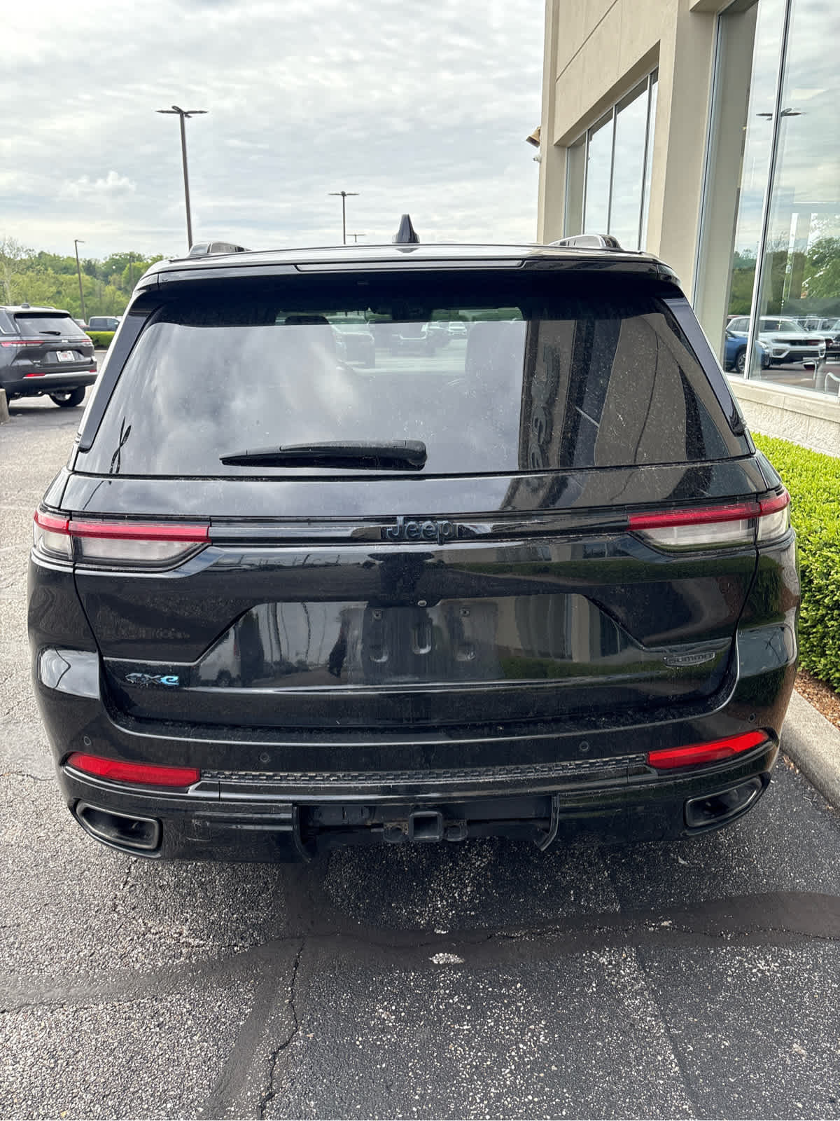 2023 Jeep Grand Cherokee Summit