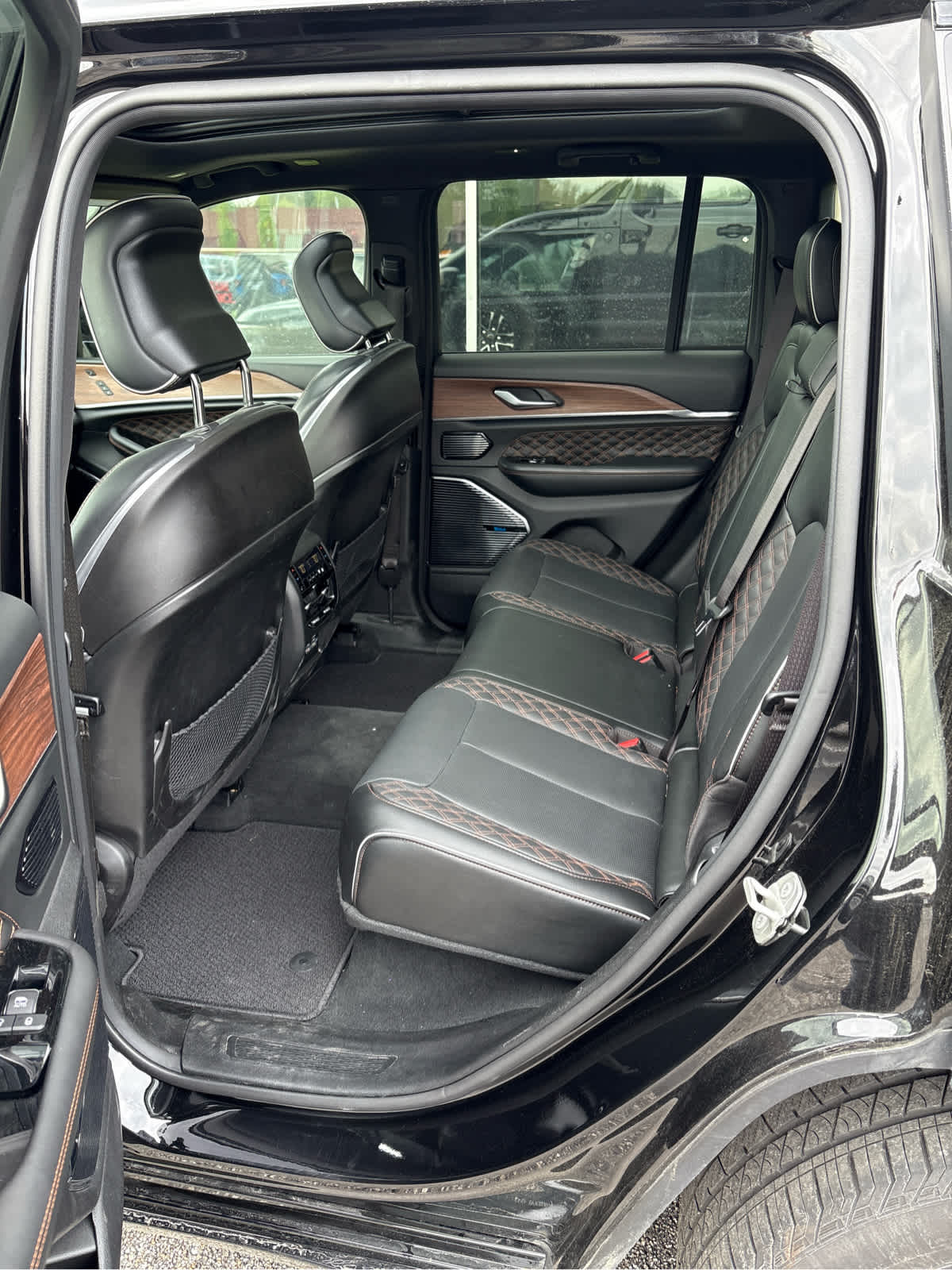 2023 Jeep Grand Cherokee Summit