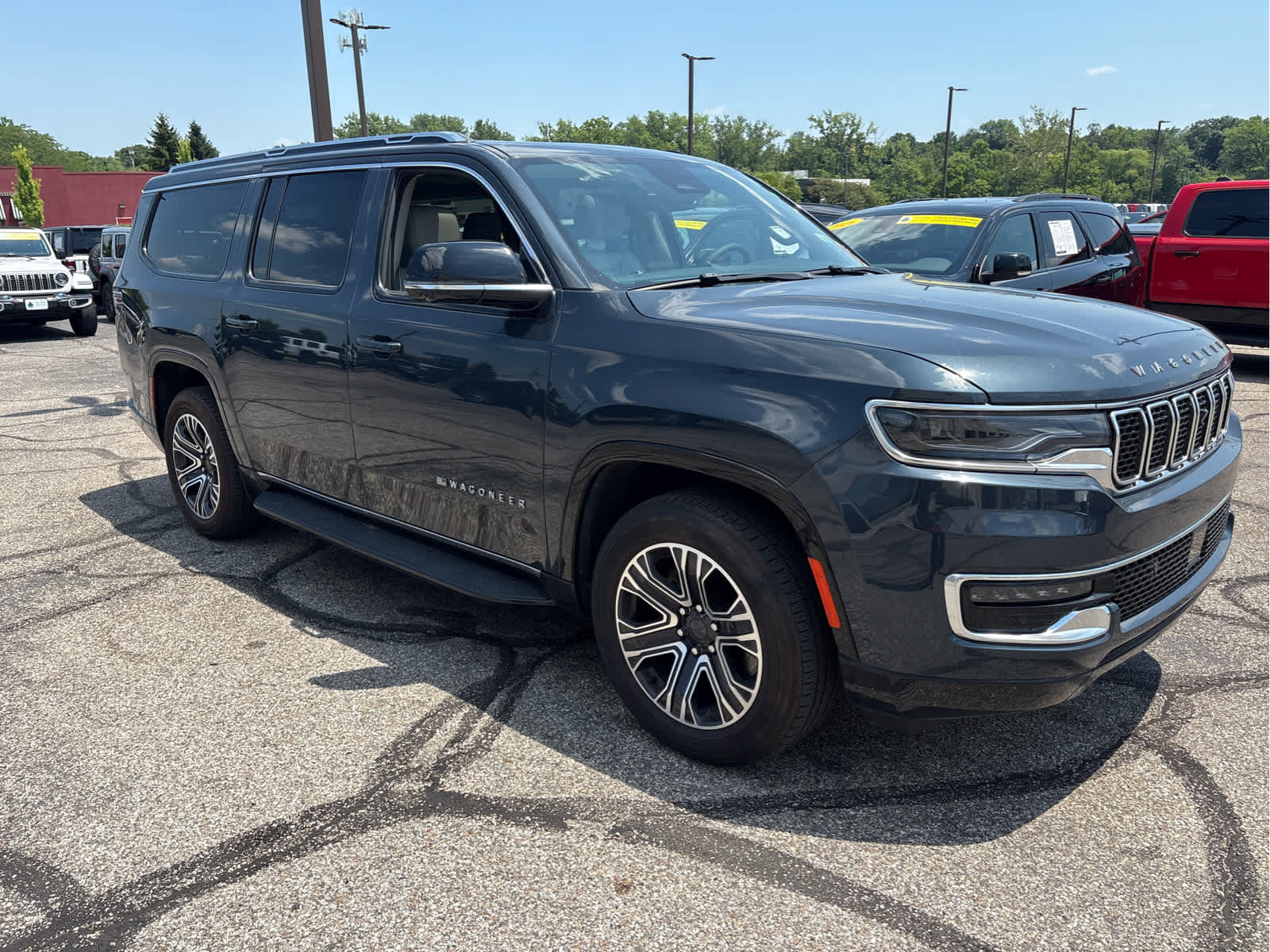 2024 Jeep Wagoneer L Base