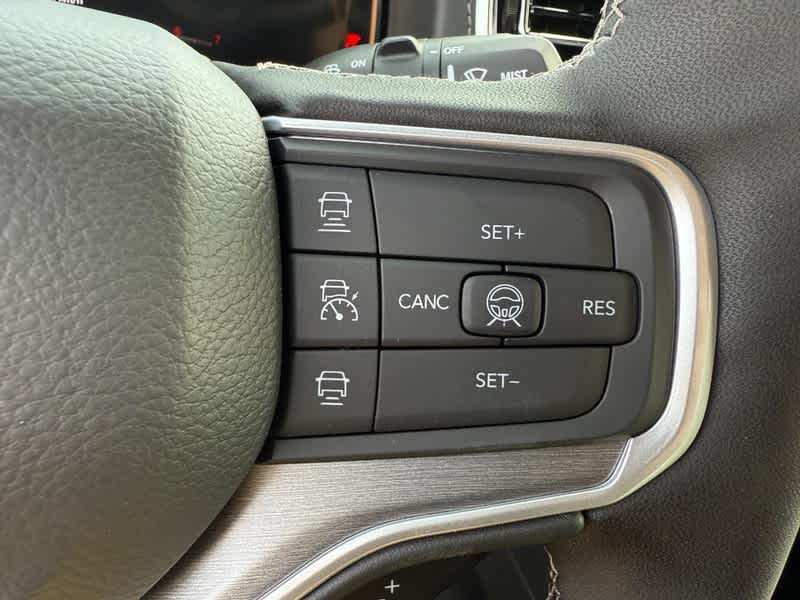 2026 Jeep Grand Wagoneer Limited Reserve