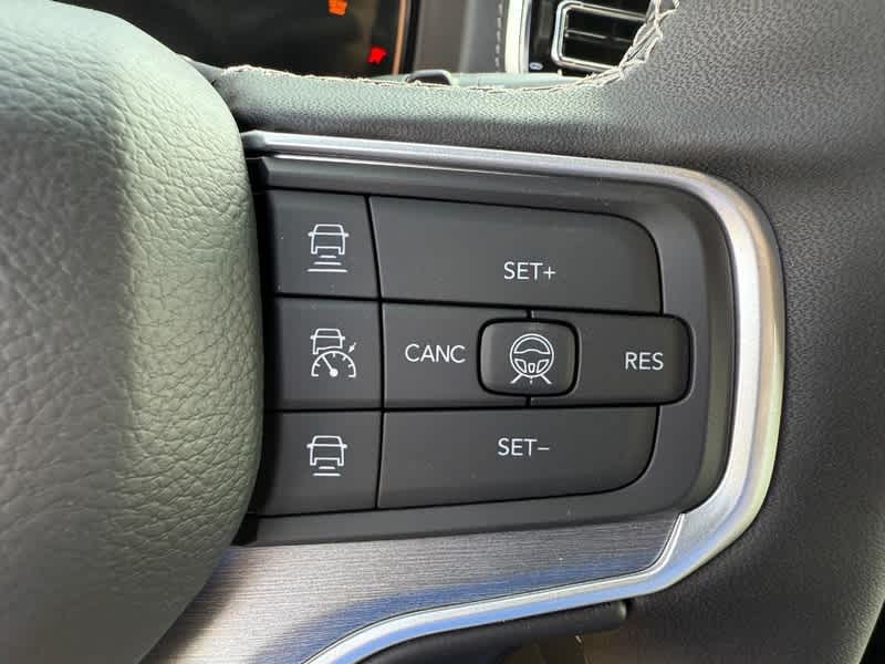 2026 Jeep Grand Wagoneer Limited Reserve