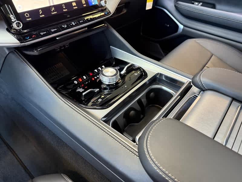 2026 Jeep Grand Wagoneer Limited Reserve