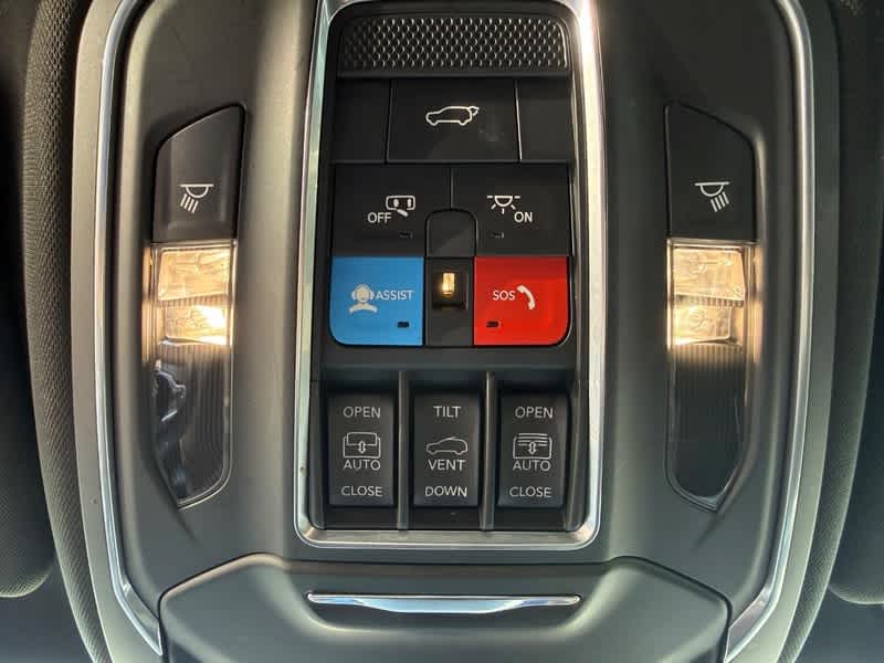 2023 Jeep Wagoneer L Series II Carbide
