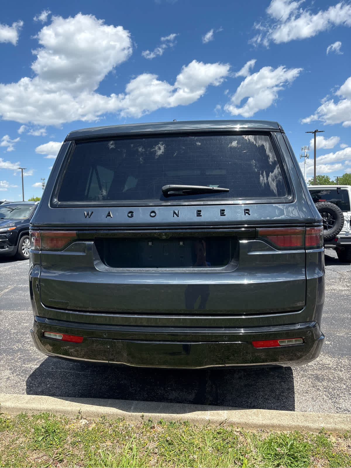 2023 Jeep Wagoneer L Series II Carbide