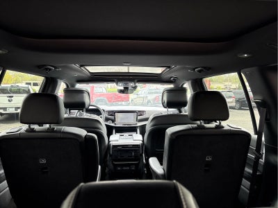 2023 Jeep Wagoneer L Series II