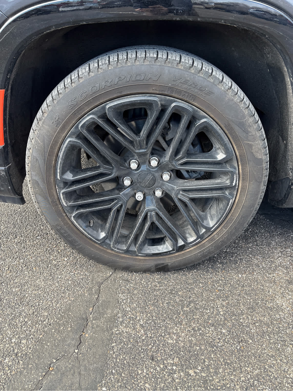 2023 Jeep Wagoneer L Series II Carbide