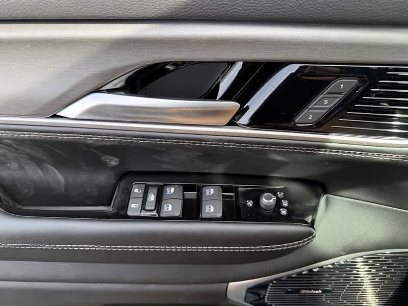 2026 Jeep Grand Wagoneer Limited Reserve