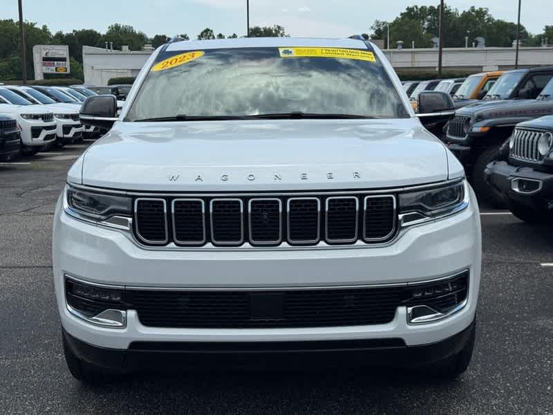 2023 Jeep Wagoneer Base