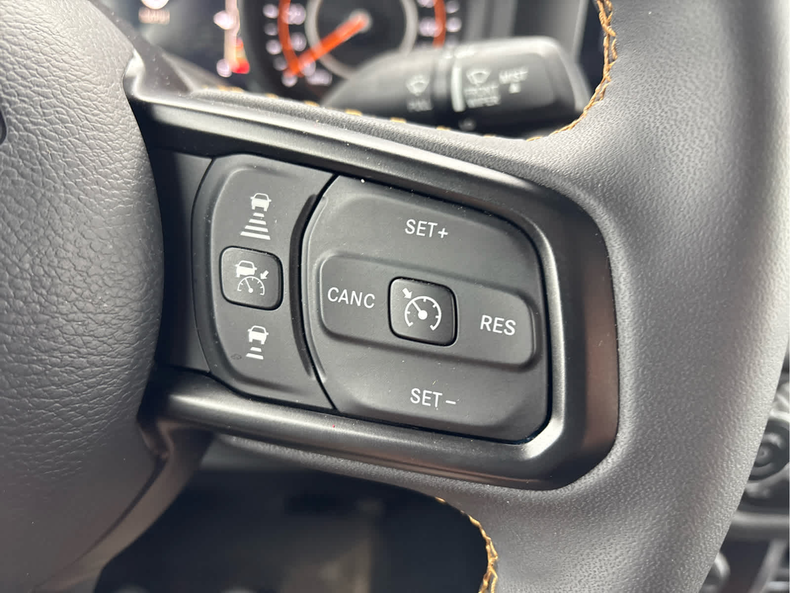 2024 Jeep Gladiator Sport S