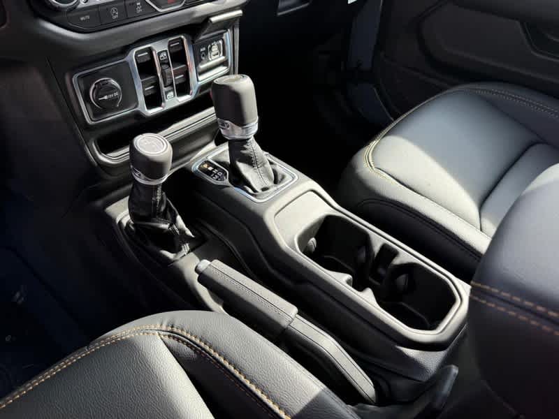 2026 Jeep Gladiator Sahara