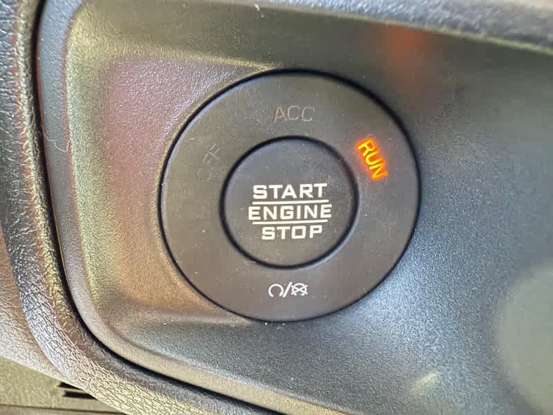 2025 Jeep Gladiator Nighthawk