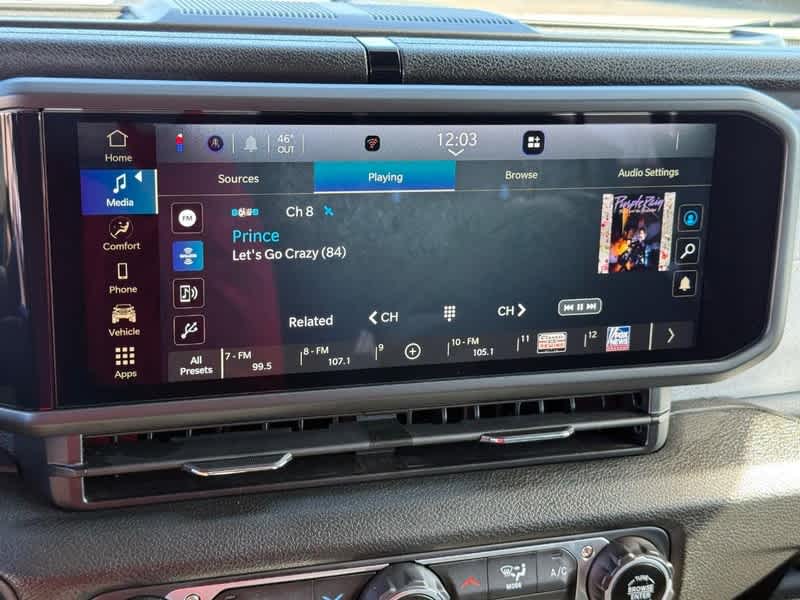 2025 Jeep Gladiator Nighthawk