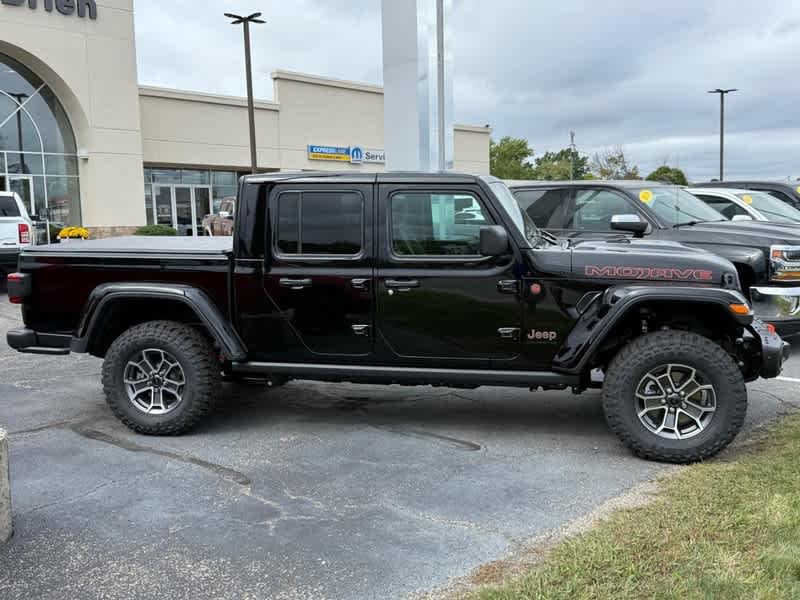2025 Jeep Gladiator Mojave X