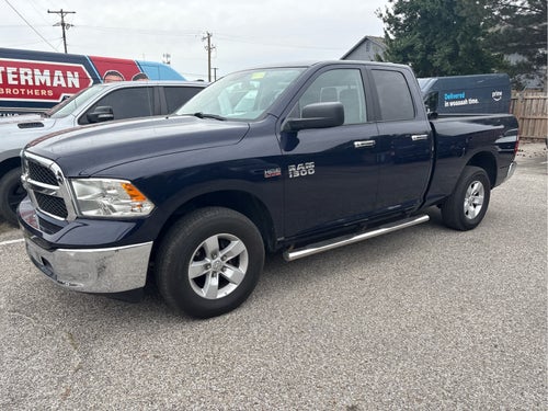 2017 RAM 1500 SLT Quad Cab 4x4 6'4' Box